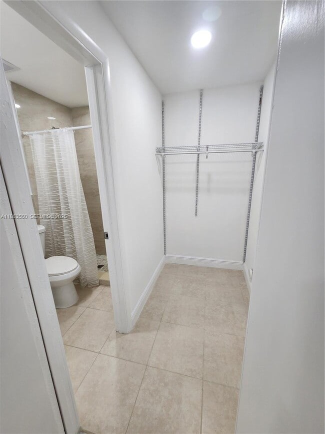 Foto del edificio - 645 NW 7th Ave