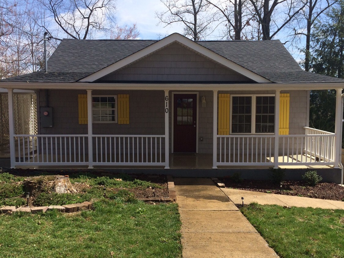 610 N Barton St, Johnson City, TN 37604 House Rental in Johnson City