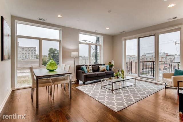 Foto del edificio - 1 br, 1 bath Apartment - 2217 W Madison St