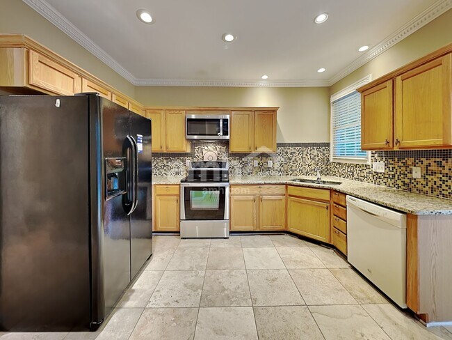 Foto del edificio - 12617 Waterlow Park Ln