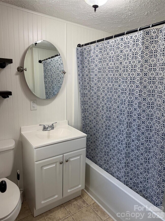 Building Photo - 31 Carolina Ave