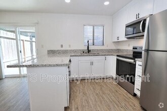 Building Photo - 5848 Alorn Ln