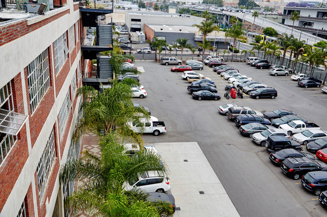 Estacionamiento trasero - Texere Plaza Lofts