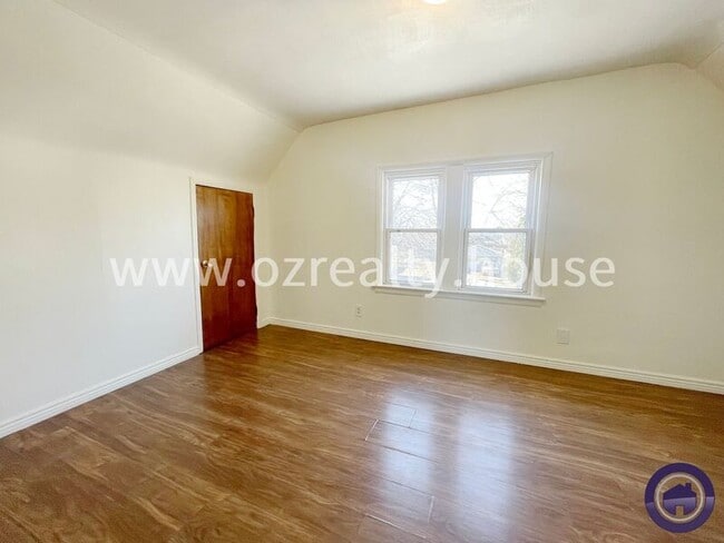 Building Photo - 3580 Doyle St