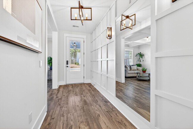 Foto del edificio - Serene Lowcountry Pondside Home!