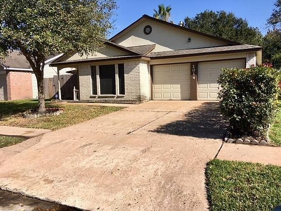 Building Photo - single family home