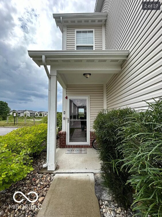 Building Photo - 9628 Rolling Plain Dr