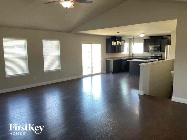 Building Photo - 1811 Barclay Trail Dr