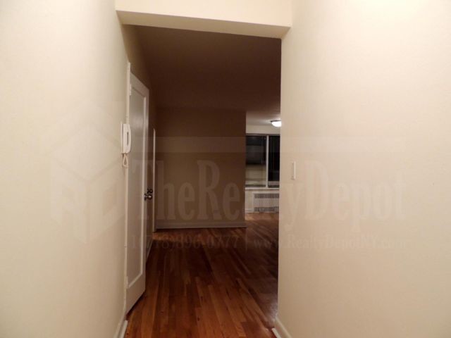 Building Photo - 6485 Wetherole St