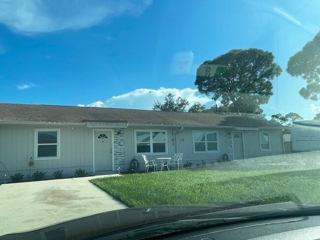 Building Photo - 138 Admiral Cir