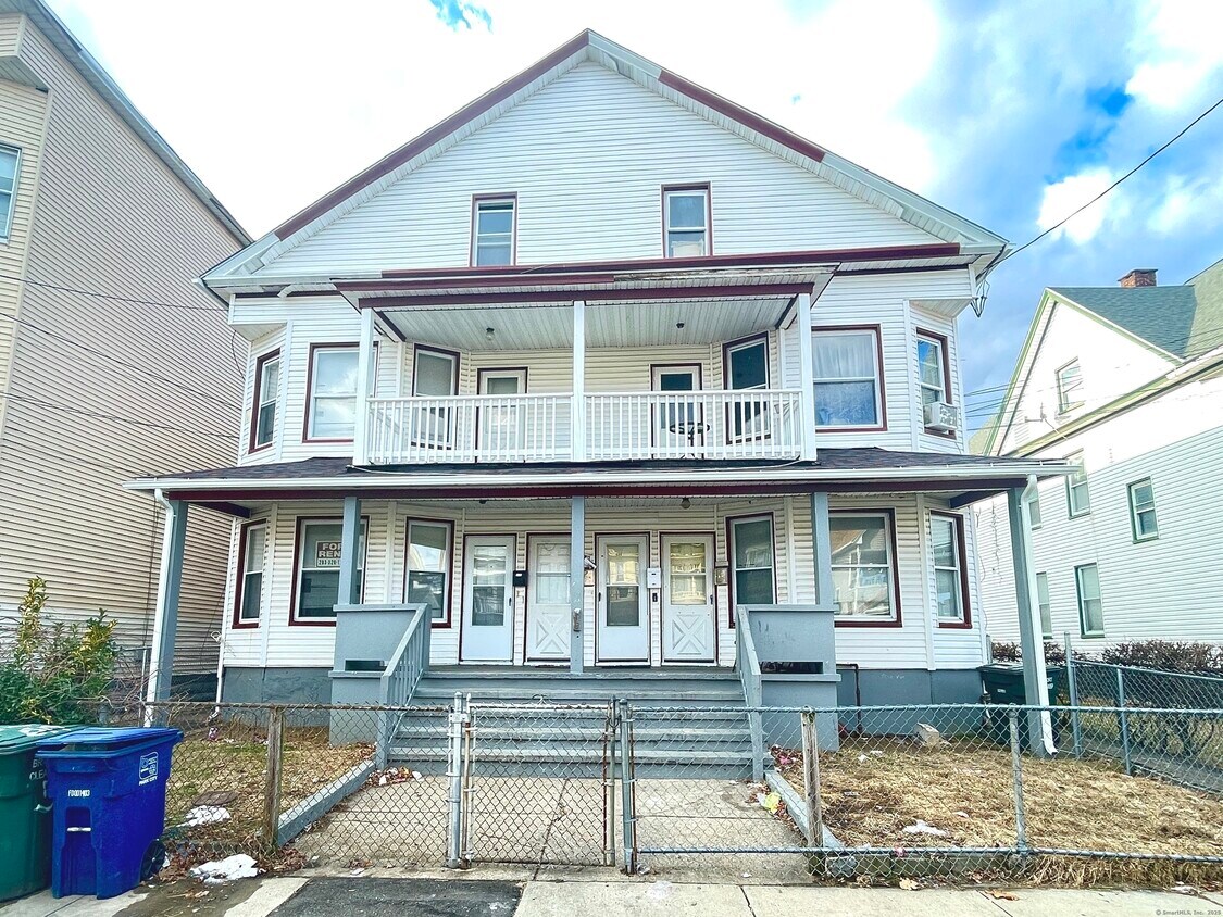 Primary Photo - 519 Brooks St
