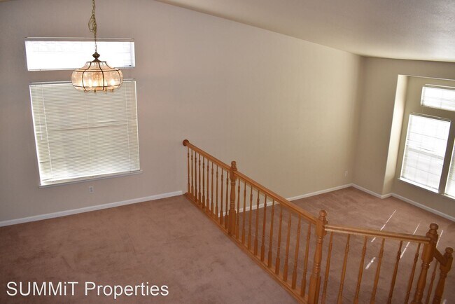 Building Photo - 4 br, 3 bath House - 249 Sparrow Street