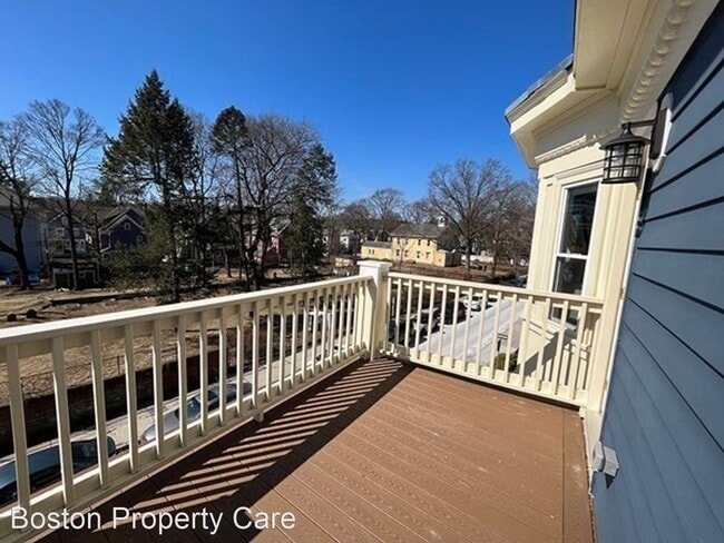 Building Photo - 2 br, 2 bath House - 11 Eliot St #3