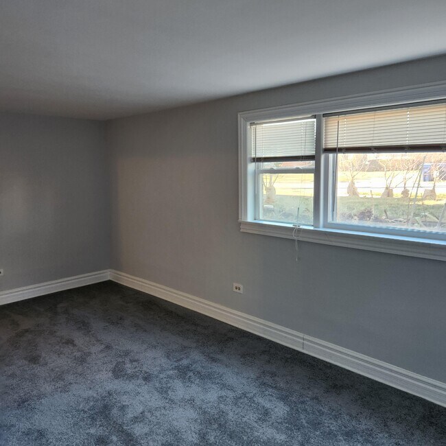Sala de estar - 1537 Homestead Rd