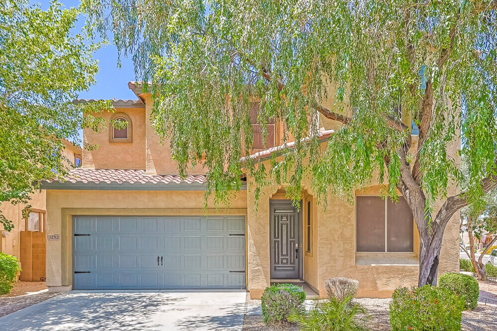 Foto principal - 3252 E Virgil Dr