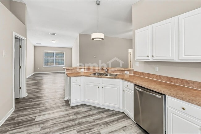Building Photo - 2663 Fernleaf Dr