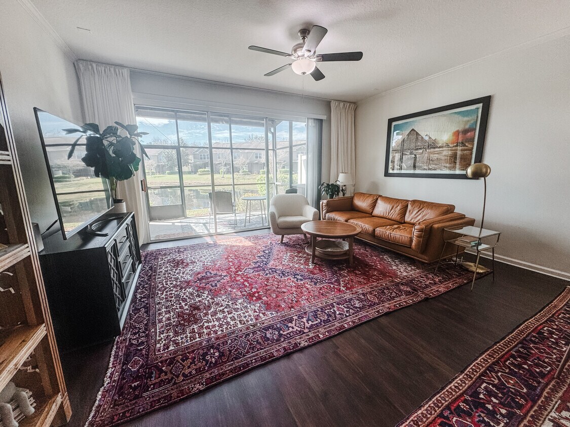 Foto principal - 7466 Red Crane Ln