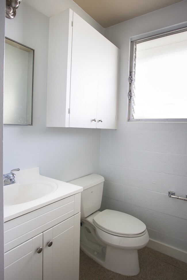 Bathroom Sinks Honolulu hale palolo apartments rentals - honolulu, hi | apartments Bathroom Sinks Honolulu hale palolo apartments rentals - honolulu, hi | apartments