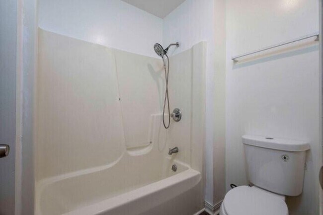 Foto del edificio - 14367 Auburn St