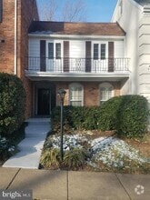Building Photo - 1152 Wimbledon Dr