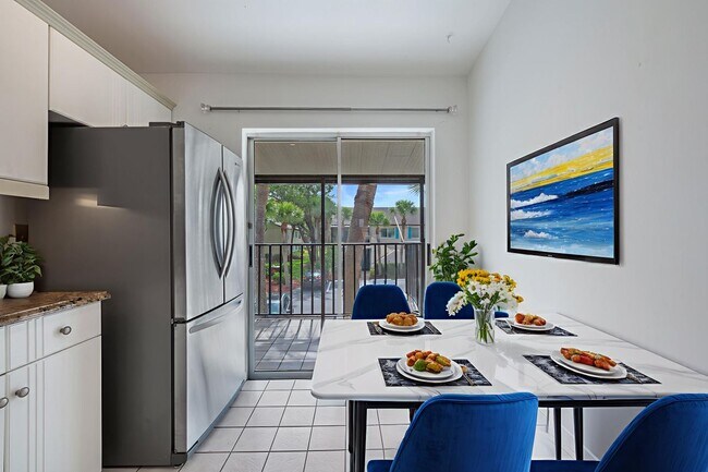 Foto del edificio - 4130 Looking Glass Ln
