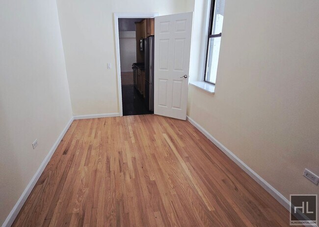 Building Photo - East 84th Street