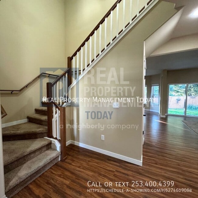 Foto del edificio - 19502 90 Ave Ct E