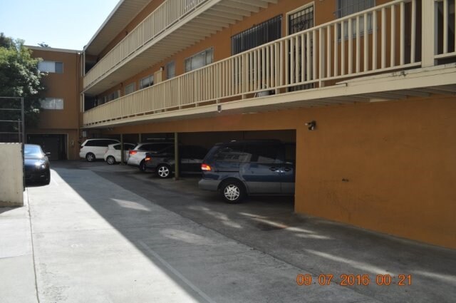 Foto del edificio - 1220 Hayes St