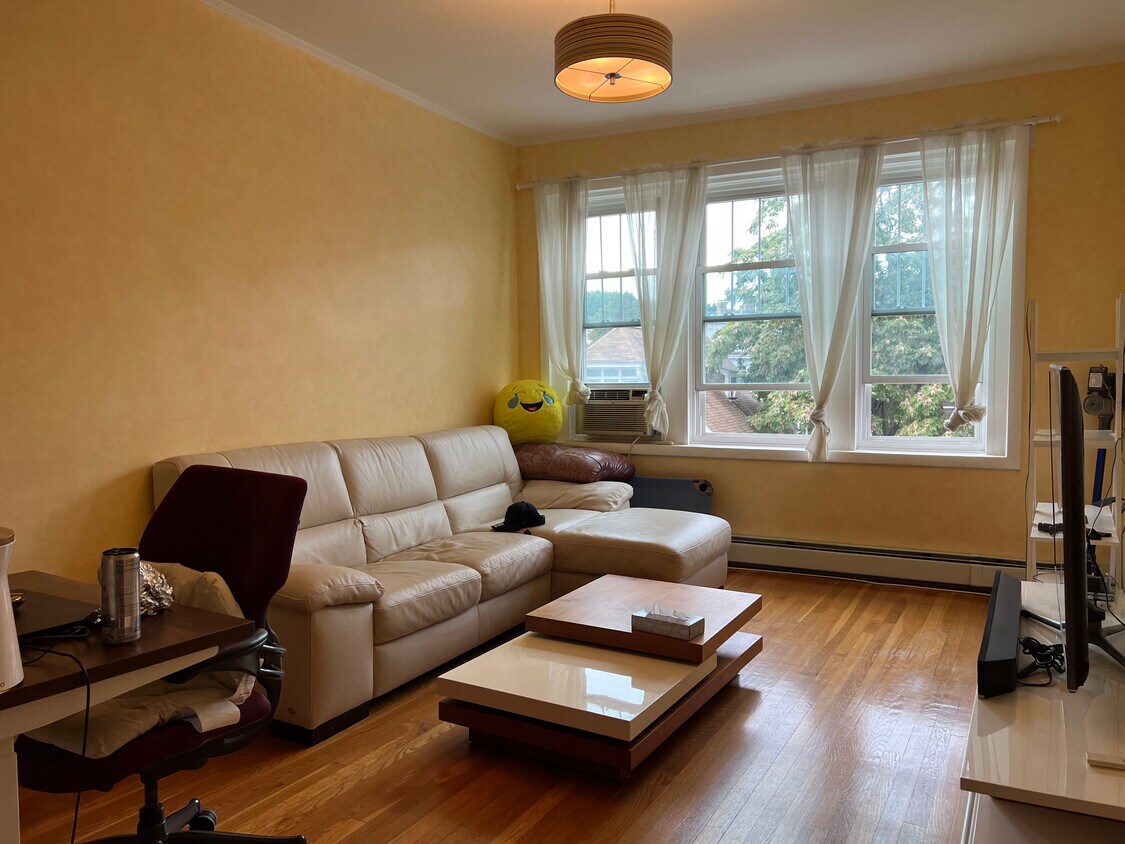 21 Sutherland Rd Unit 18, Boston, MA 02135 Condo for Rent in Boston, MA