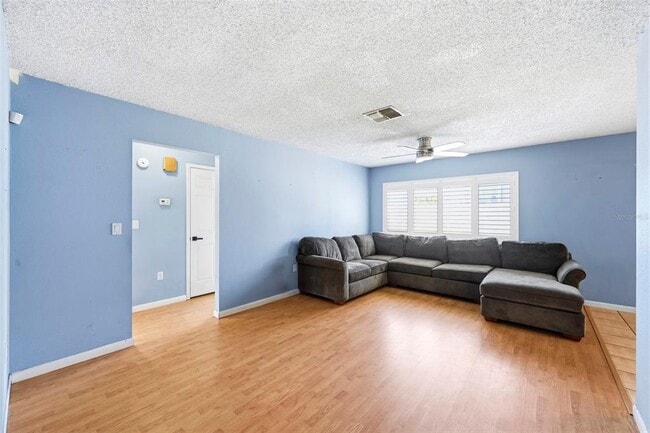 Foto del edificio - 4314 Pinefield Ave