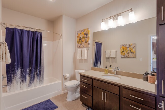 Bathroom - One Glenn Place