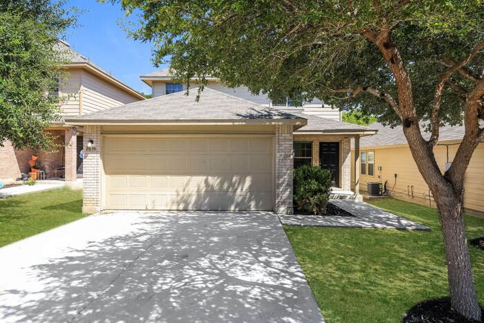Primary Photo - 2830 Aspen Mdw