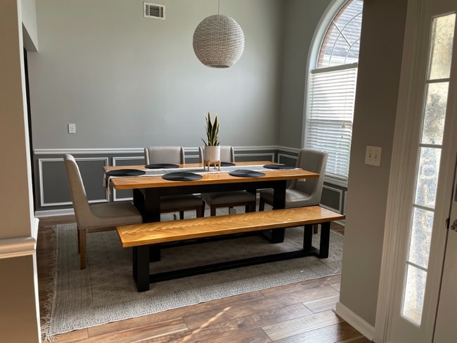 Foto del edificio - 3978 Rock Hollow Dr