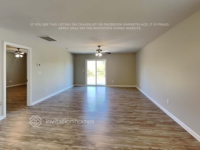 Foto del edificio - 130 Silver Oak Cir