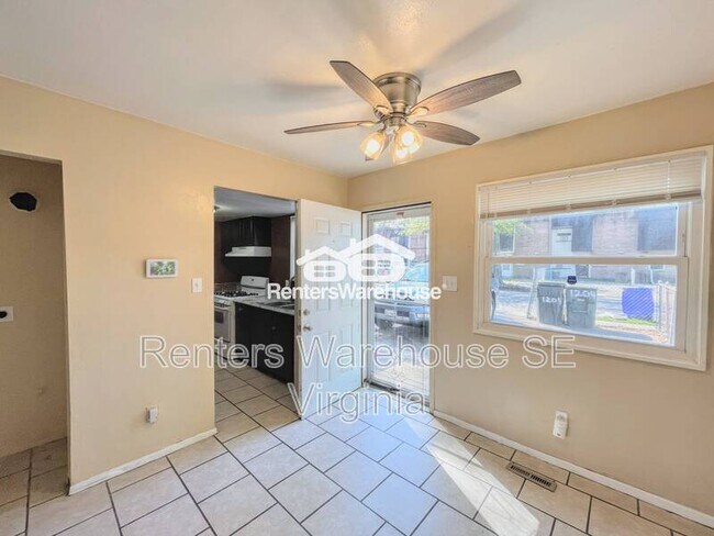 Foto del edificio - 1204 Bunsen Ct