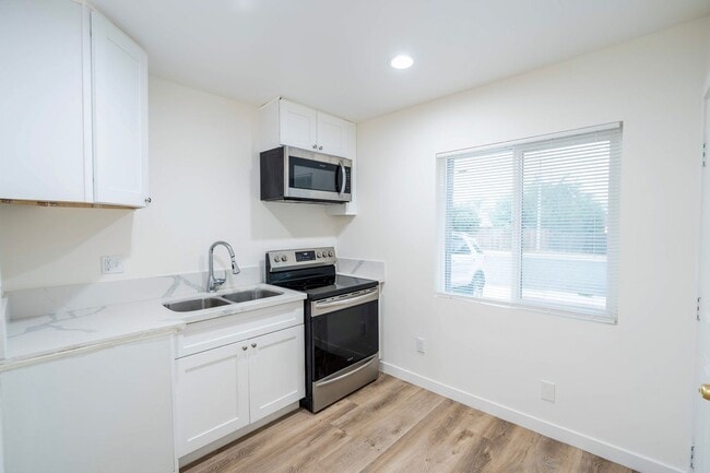 Foto del edificio - 22824 Chambray Dr