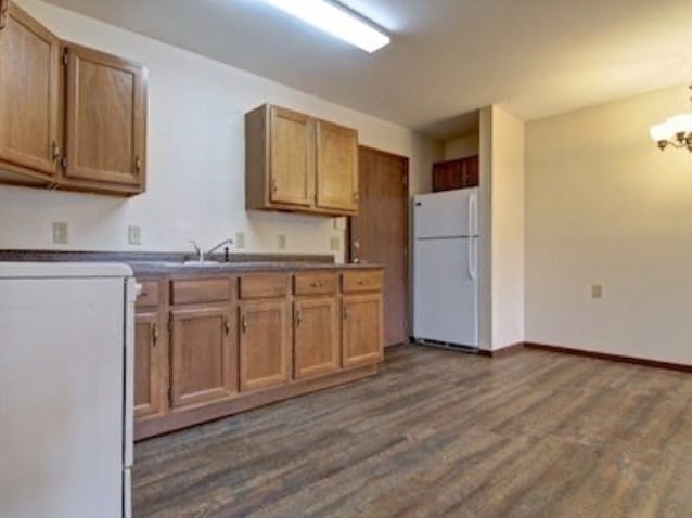 Building Photo - 1635 Kern Ave
