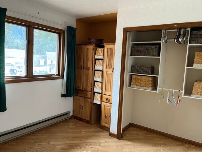 Building Photo - 4428 Teel Ct