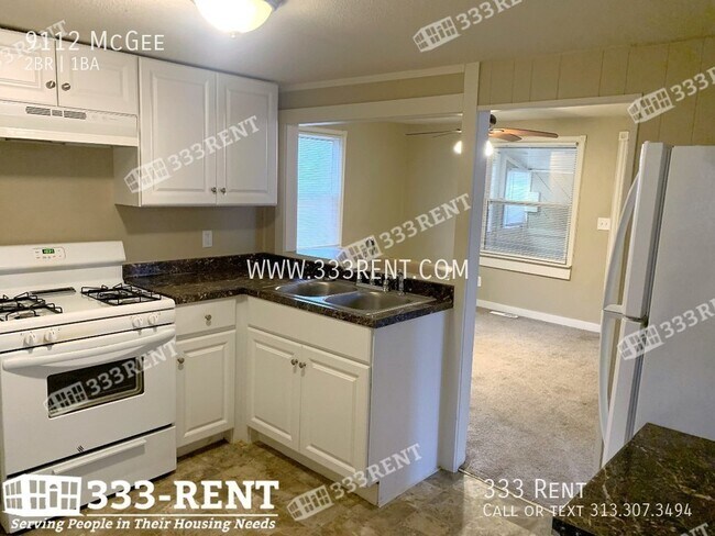 Foto del edificio - Your cozy bungalow in south Waldo is ready...