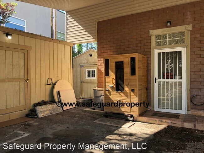Building Photo - 1 br, 2 bath House - 1463 East 3900 South