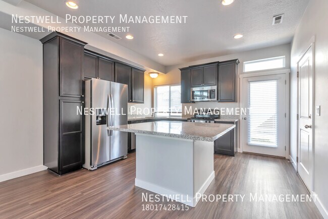 Foto del edificio - Wonderful 3-bed Home in American Fork