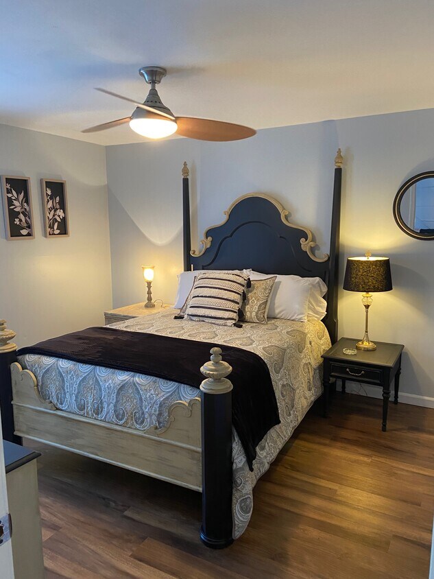 Foto principal - 7932 Jenhurst Way