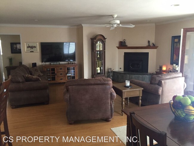 Building Photo - 3 br, 2 bath House - 5022 MOUNT ETNA DRIVE