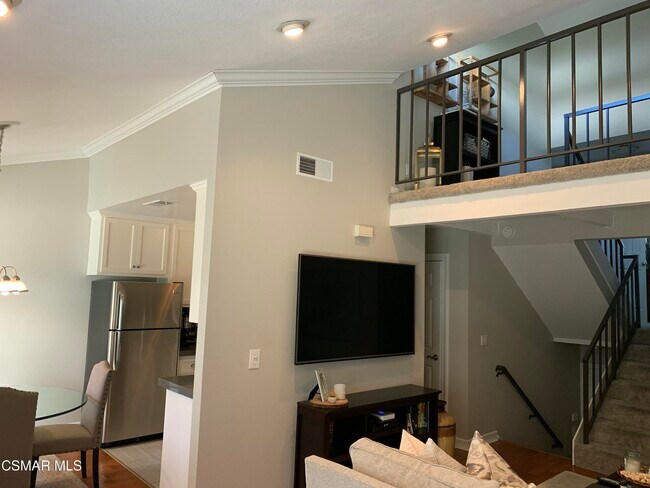 Foto del edificio - 1345 Alessandro Dr