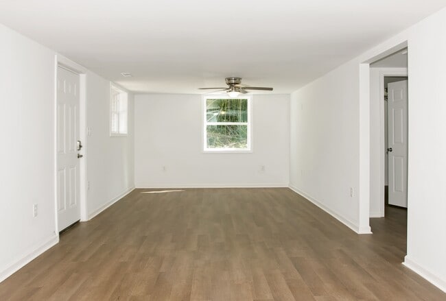 Building Photo - 3069 Co Rd 831