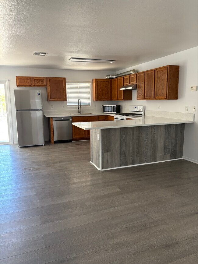 Cocina - 73538 Sun Valley Dr