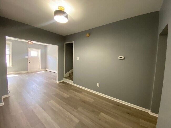 Foto del edificio - 247 N 2nd St