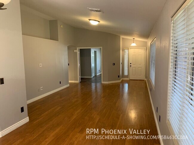 Building Photo - N. Phx Single Story 3/2 **NO** Carpet!