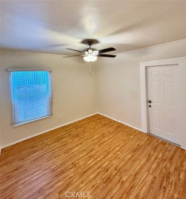 Foto del edificio - 1226 Mullen Ave
