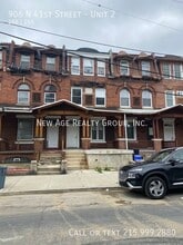 Building Photo - 906 N 41st St